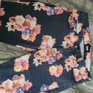 Hudson Jeans Floral Size 28